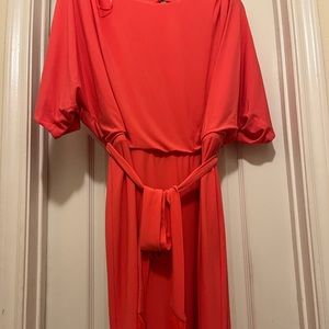 Peach 🍑 Dress with tie & slit sleeves